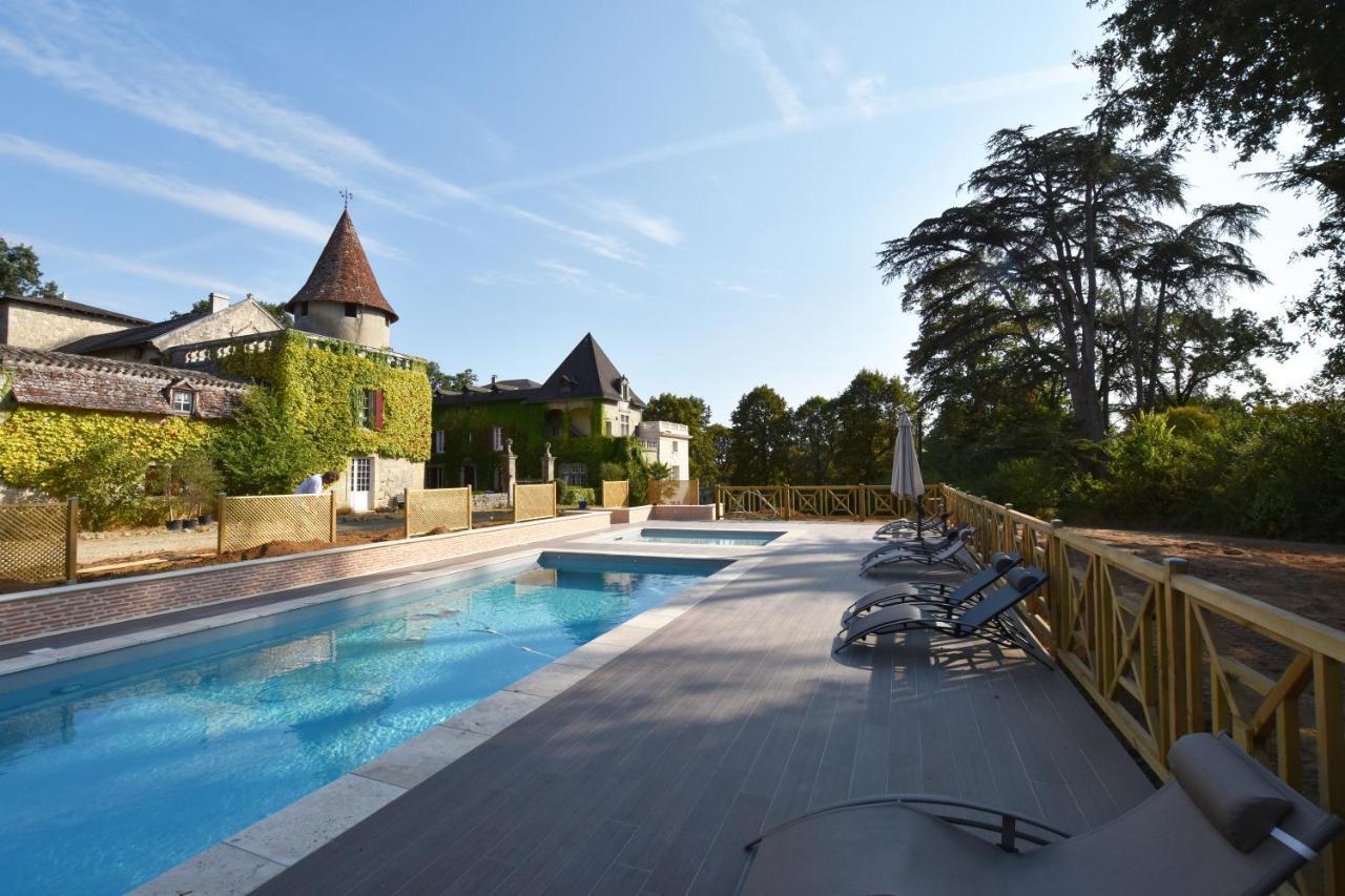 Château De Laroche Bed and Breakfast Vianne Buitenkant foto